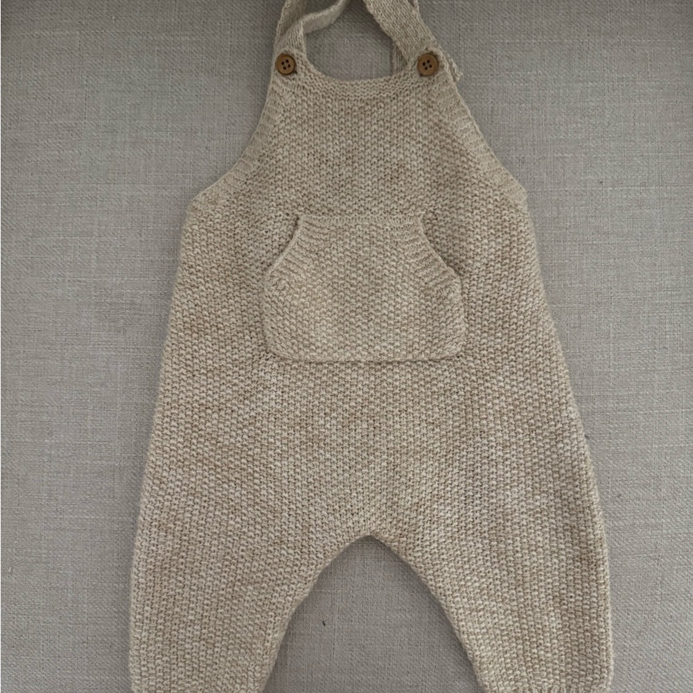 Zara Kids Beige Knit Bodysuit